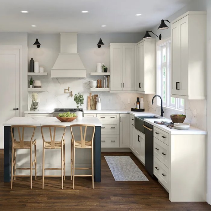 Stylish American Classic kitchen