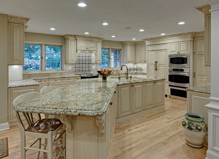 Kitchen american style tiles gloss cabinets high floor design granite dark ceramic ideas idea color black modern table cabinet tables Kitchen american style tiles gloss cabinets high floor design granite dark ceramic ideas idea color black modern table cabinet tables