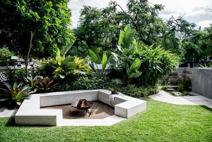 Classic tropical garden design